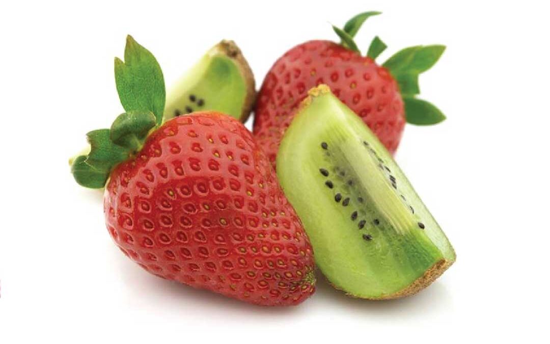 Strawberry Kiwi Natural and artificial flavorFresh and fruity. Top with fresh strawberries and kiwis for an extra fruity punch.